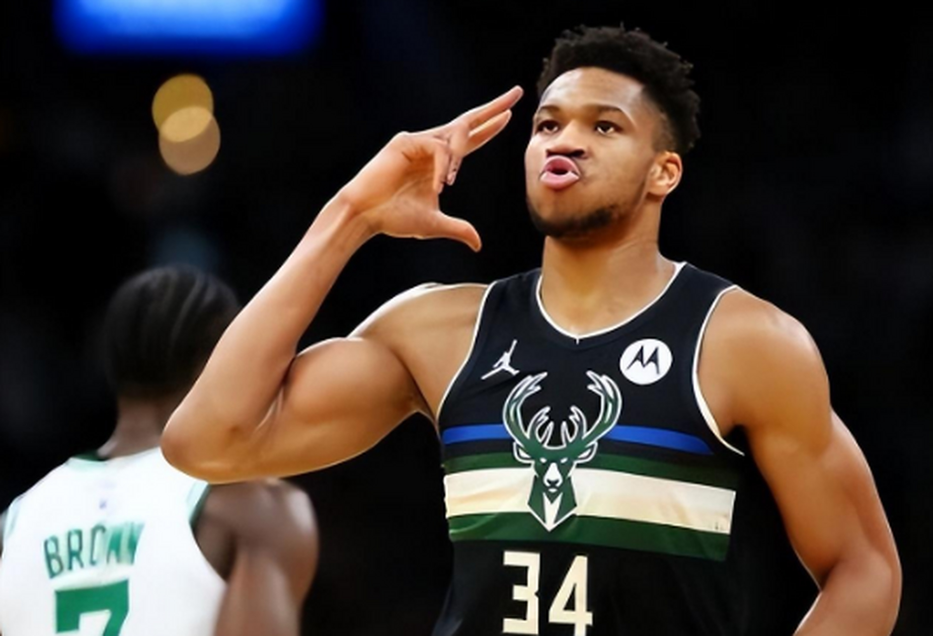 关于加时末段密尔沃基雄鹿再遭质疑：英超节点到来，震撼外界，团队化学反应显著的信息-kaiyun网站