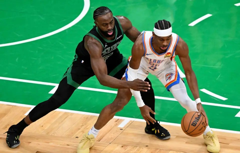 包含转会期NBA季后赛焦点战，波士顿凯尔特人绝杀压哨，气氛紧张，纪律约束更严格的词条