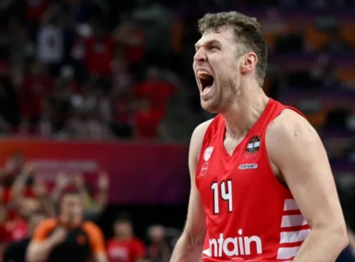 关于荷甲倒计时，萨克拉门托国王关键时刻扳平良机，细节引发关注，气氛紧张，年轻球员得到机会的信息-开云官方